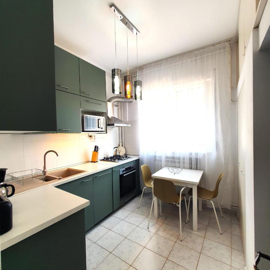 City Center Apartment Bukarest Exterior foto