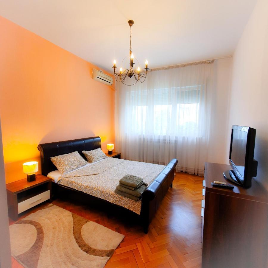 City Center Apartment Bukarest Exterior foto